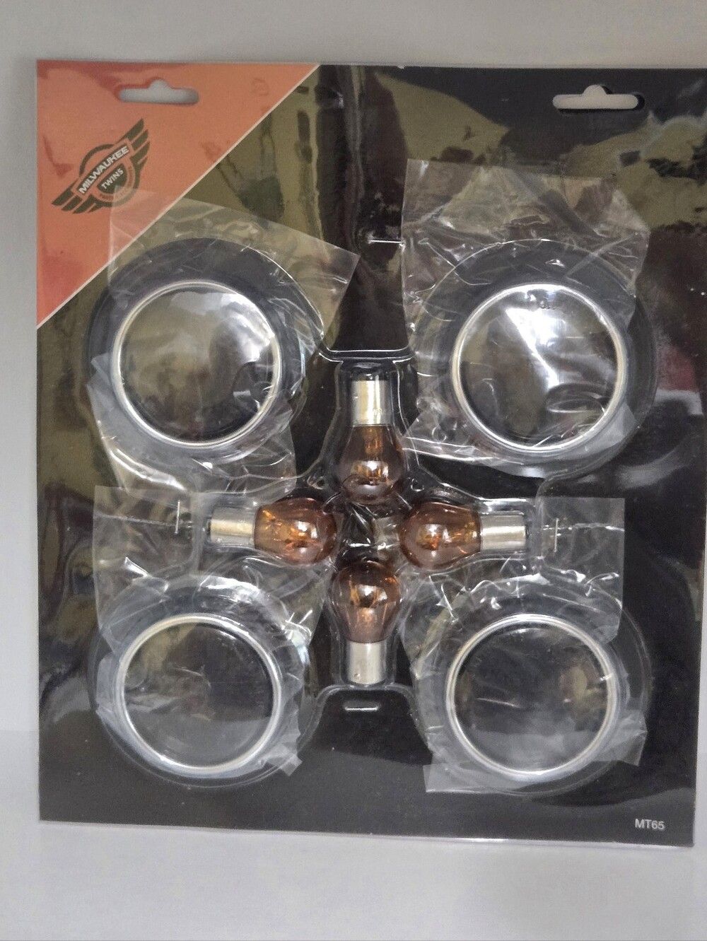 NEW Milwaukee Twins Smoke Turn Signal Lens Kit with Chrome Trim Ring